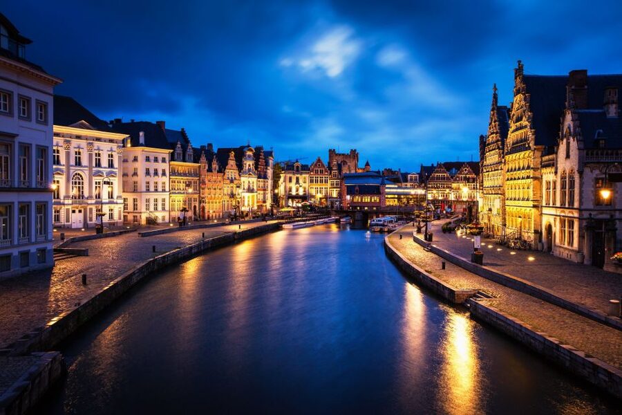 Ghent: The Dark Side of Ghent Private Walking Tour - Why Ghent works so well for a darker walking tour