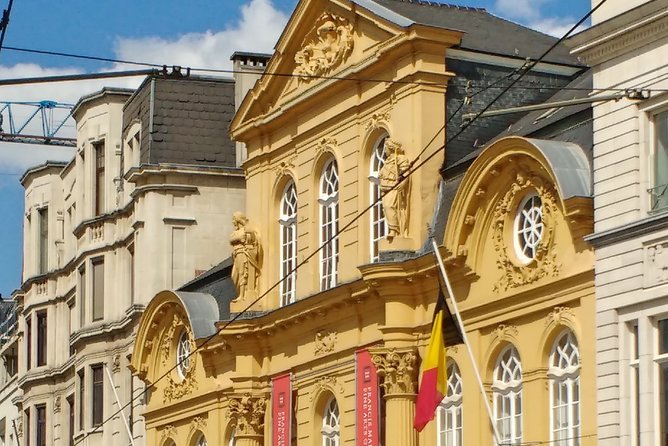 Ghent Walking Tour - City Highlights and Beyond Tradition - Graslei and Korenlei, Ghent’s canal-side postcard