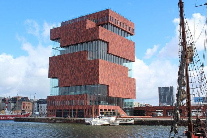 Guided Bike Tour: 2 Hours Highlights of Antwerp - Key points at a glance