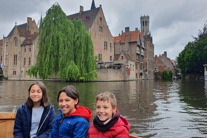Guided boat trip and walk - A strong first look at Bruges in two and a half hours
