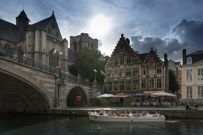 Guided Boat Trip in Ghent - Finding the boat at Graslei 2A
