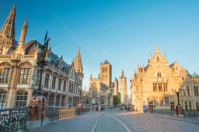 Guided tour of Ghent - The Meat House and the cuberdon stop