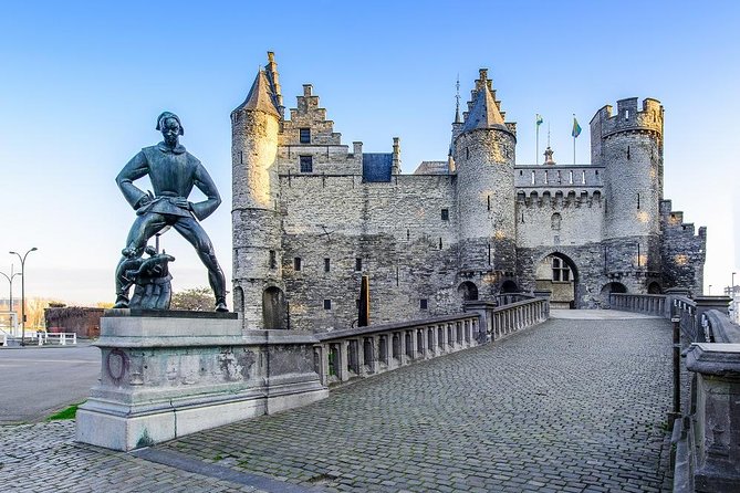 Historical Walking Tour: Legends of Antwerp - Fashion, printing, and two very different museums