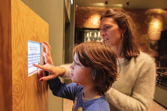 Historium Story Ticket - The audio guide makes the history easier to follow