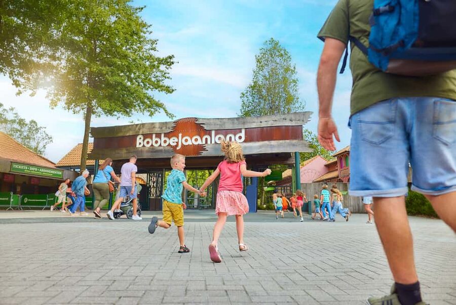 Lichtaart: Bobbejaanland Entry Ticket - Cowboy Town and Mystery Bay give the park character