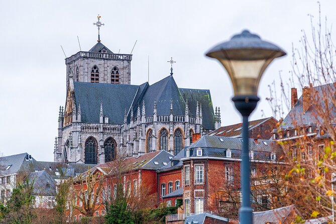 Liege Scavenger Hunt and Highlights Self Guided Audio Tour - The ten-stop route through Liège