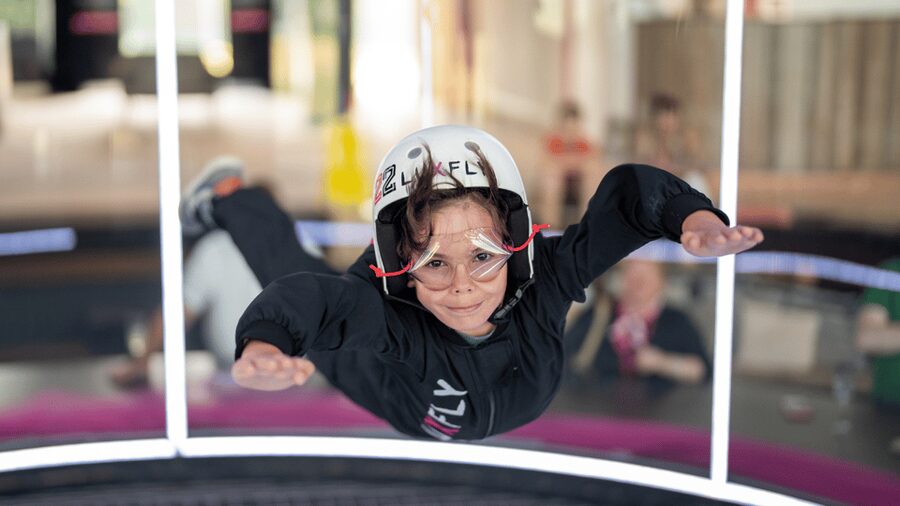 Luxembourg : Indoor Skydiving - Why families may find this easier than outdoor skydiving