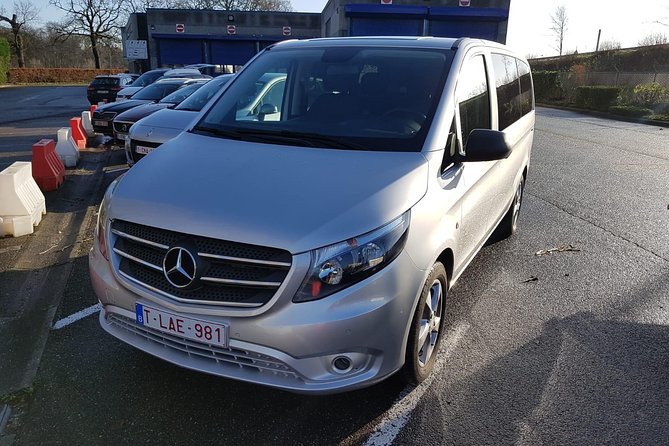 Luxury Minivan from Charleroi airport to the city of Brussels - Booking details and cancellation rules