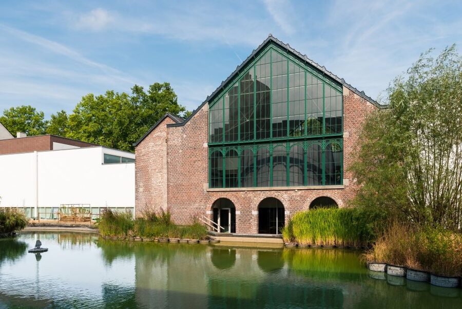 Mons : the Mons Memorial Museum - The Daily Life of Soldiers Far From Home