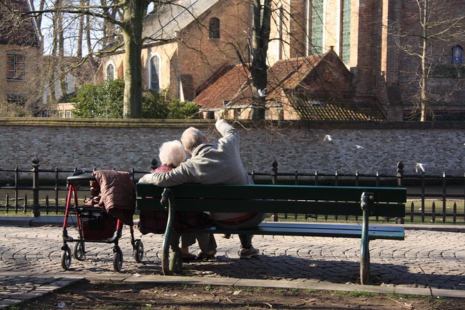 Photo Tour "Jan van Eyck" - Starting at Historium Bruges and leaving the center