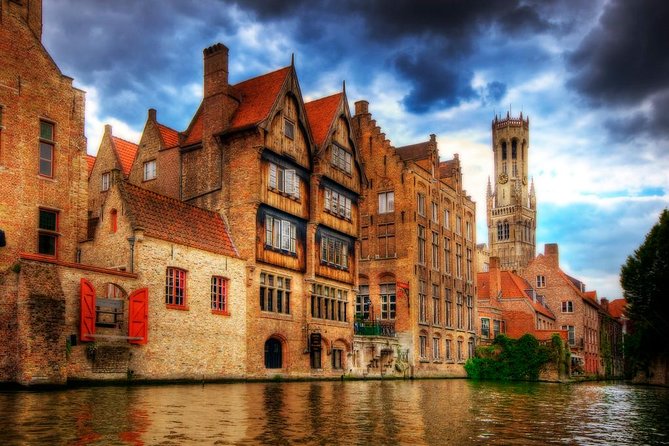Private 3-hour walking tour of Bruges with official tour guide - Why a private guide changes the experience