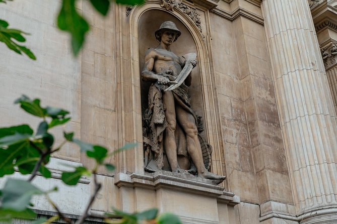 Private City Kickstart Tour: Brussels - Royal Galleries Saint-Hubert and elegant shelter