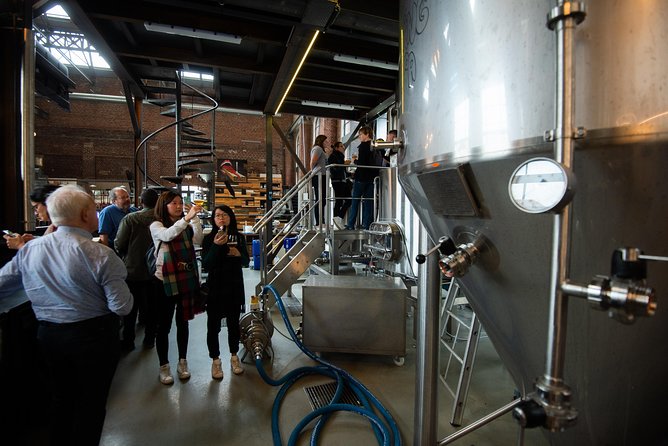 Private: Discover Brussels beer & breweries by a young local (incl. chocolate) - What Liselot adds to the experience