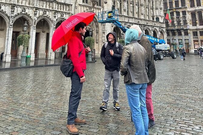 Private Historical Tour: Highlights of Brussels - La Monnaie connects opera with public life