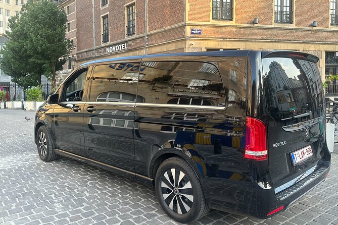 PRIVATE MPV TRANSFER FROM/TO BRUSSELS AIRPORT (Max 6 pax) ONE-WAY - The Electric Mercedes-Benz EQV for Six Passengers