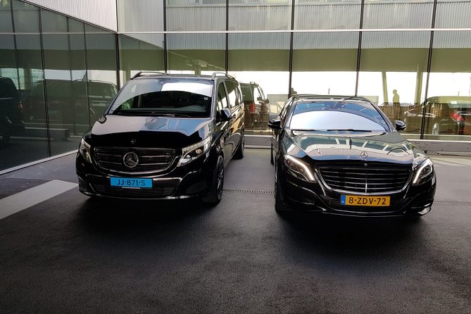 Private taxi Transfer from Bruges to Amsterdam - The service style: formal, prompt, and personal