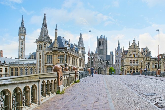 Private Tour - Bruges and Ghent, our fairytale cities - Castles and churches in Ghent