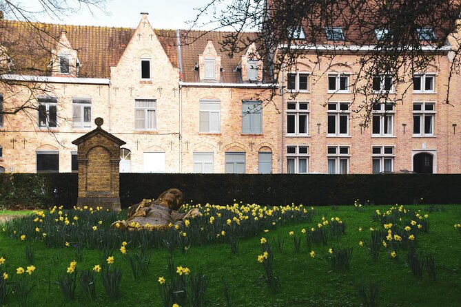 Small Group Ypres Remembrance Day Filled With War History - What Joris adds to the experience