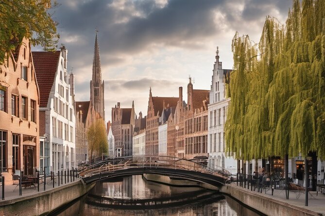 Stress-Free Bruges for Cruise Passengers with opt. Canal Cruise - Market Square and the Belfry