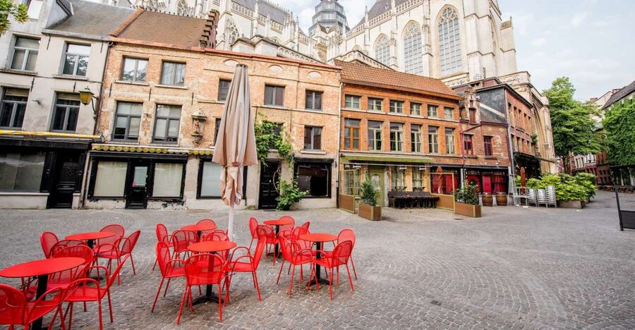 Surprise tour of Antwerp guided by a Local - Key Points at a Glance