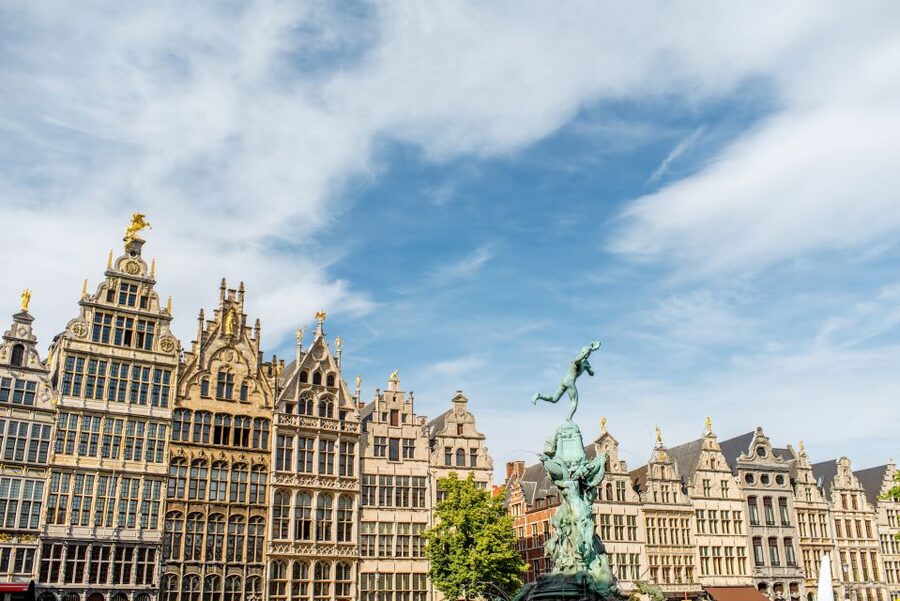 Surprise tour of Antwerp guided by a Local - Who Will Get the Most From This Walk