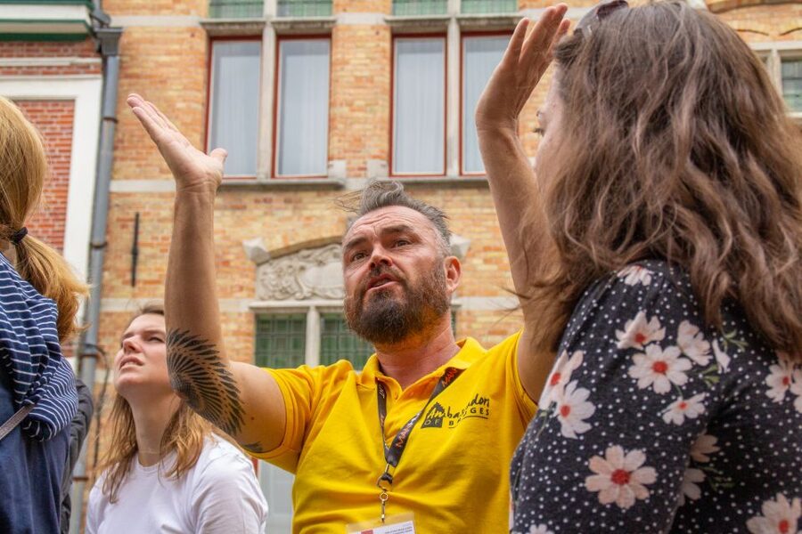 💛 Tell Me About Bruges 🏰 1000 Years of Stories by Locals ⭐ - Key points to know before you go
