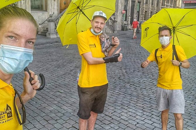 Tell Me About Brussels! | First Day Must-Do | Local Storytellers - Brussels Park and the Royal Palace