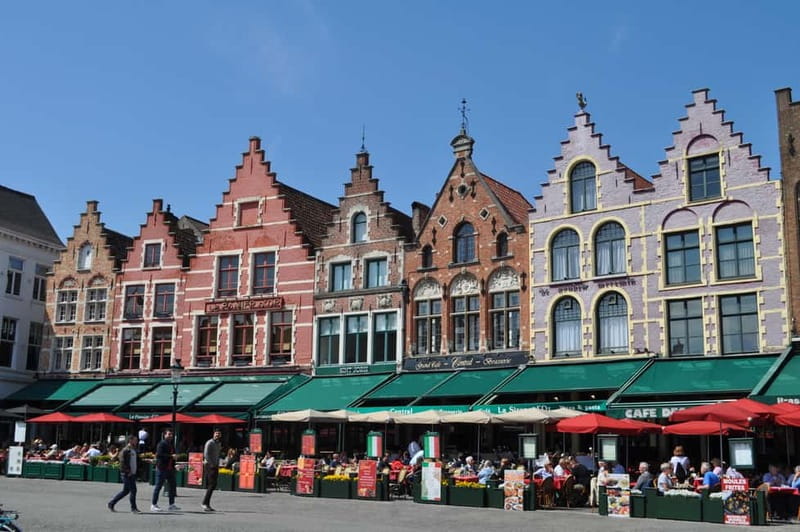 Thé best chocolate in Bruges! Private tour! - Sint-Janshospitaal and the Gruuthuse area