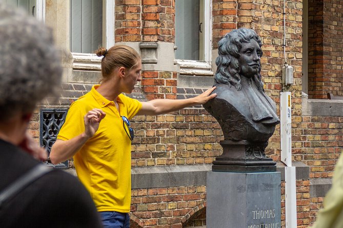THE Storytelling Tour of Bruges | First Day Must | History & Tips - Huidenvettersplein and the Walk’s Final Turn