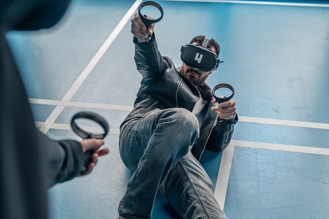 Virtual reality adventure in Brussels in Virtual Zone - The first few minutes: learning the headset and controls