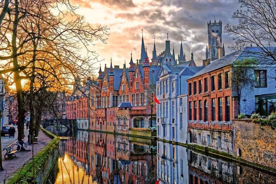 Visit of Bruges in 1 day private tour from Paris - Leaving Paris For A Full Day In Bruges