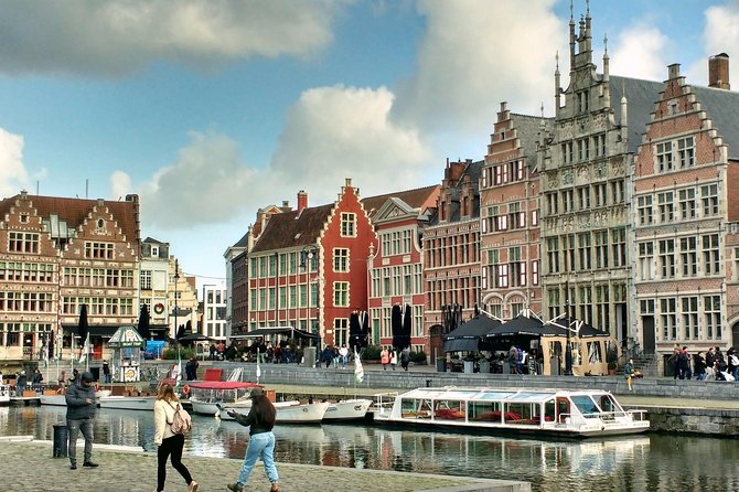 Walking food tour: Introduction to Ghent through food - The old harbor and Ghent’s water views