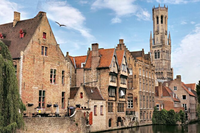 Walking tour of Bruges with boat option and/or beer tasting - Walplein, beer stories, and medieval houses