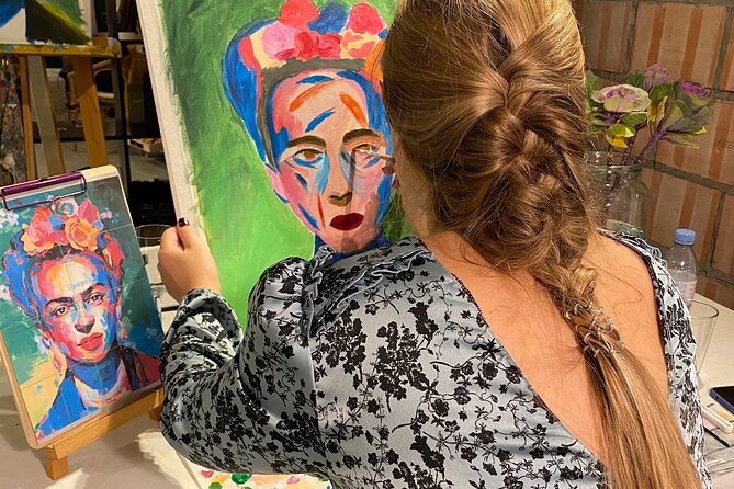 Wine and Painting Workshop Experience in Brussels - Getting There and Managing the Schedule
